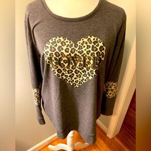 Est 1946 gray long sleeved tee, size L
